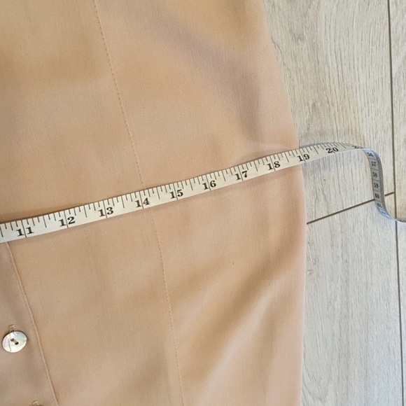 90's nude sleeveless button down dress - Picture 13 of 14